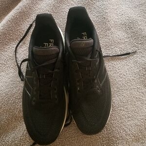 New Balance 1080-Mens 9.5/Womens 11